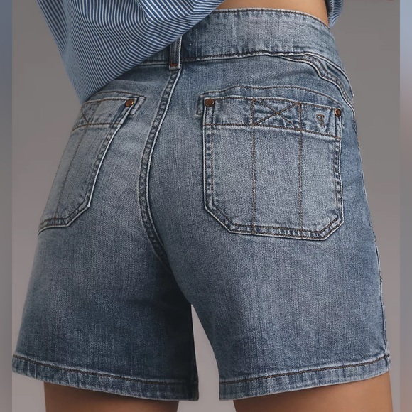 The Wanderer Denim Shorts by Pilcro - Picture 4 of 4